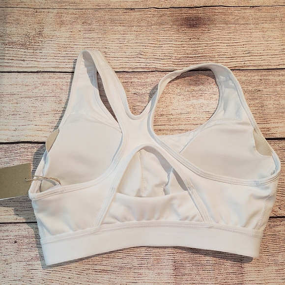 adidas Believe This Sports Bra, Medium, NWT - Picture 3 of 7